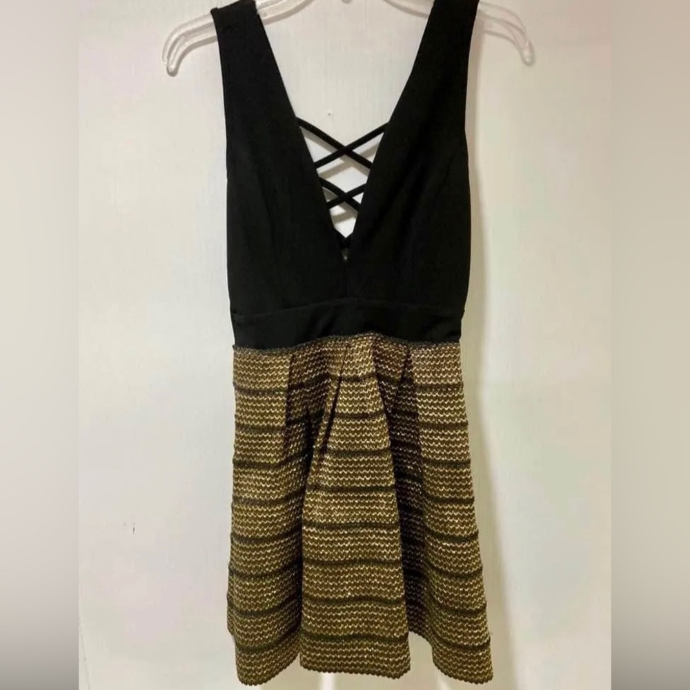 Womens Black and Gold Dress Size Medium